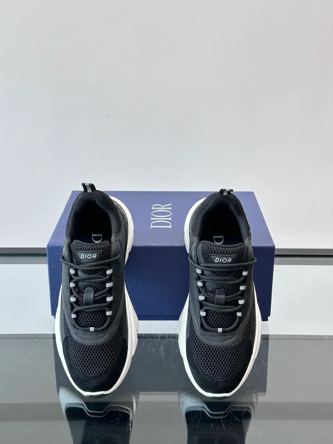 Dior B22 - Image 6