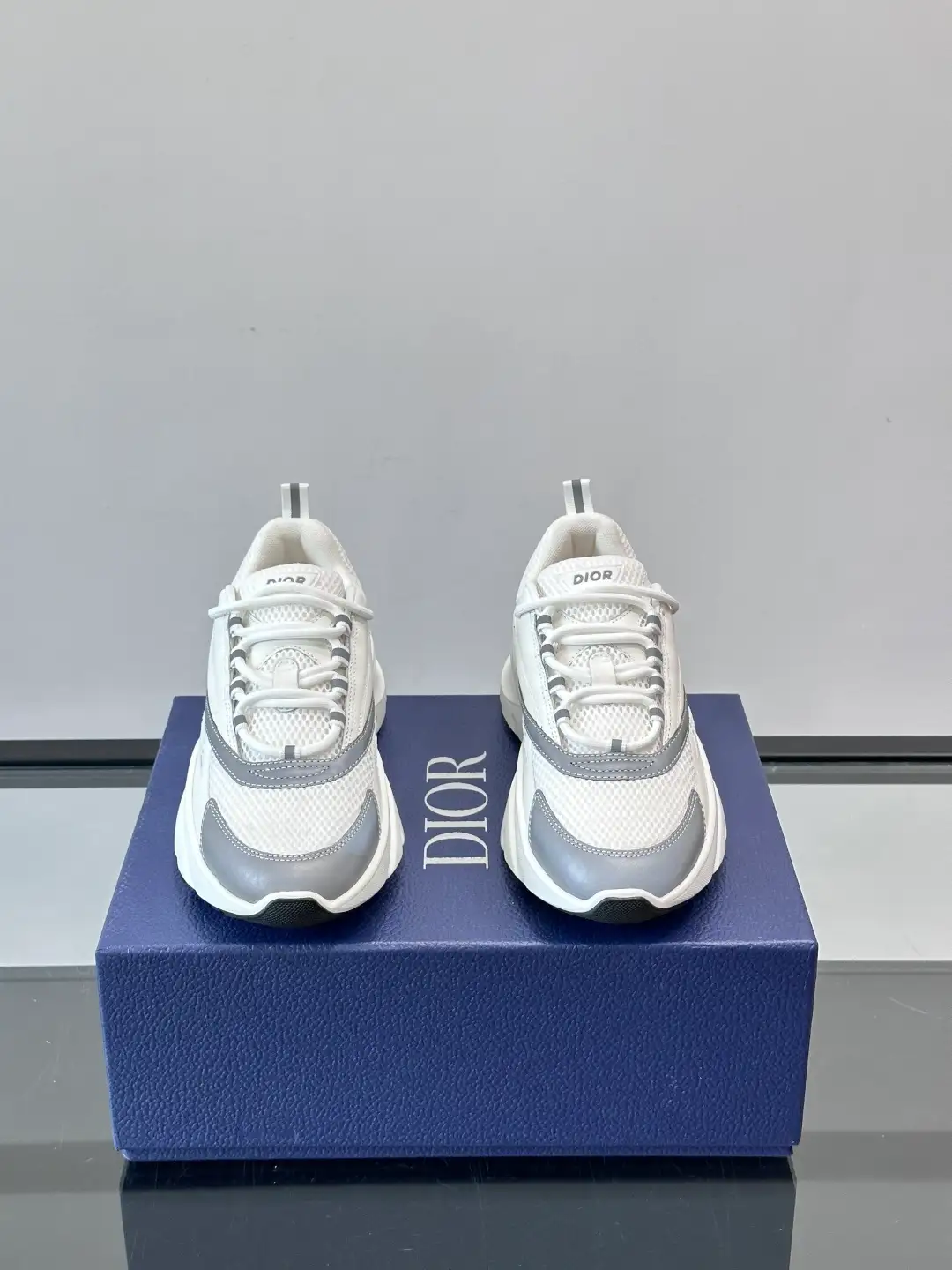 Dior B22 - Image 5