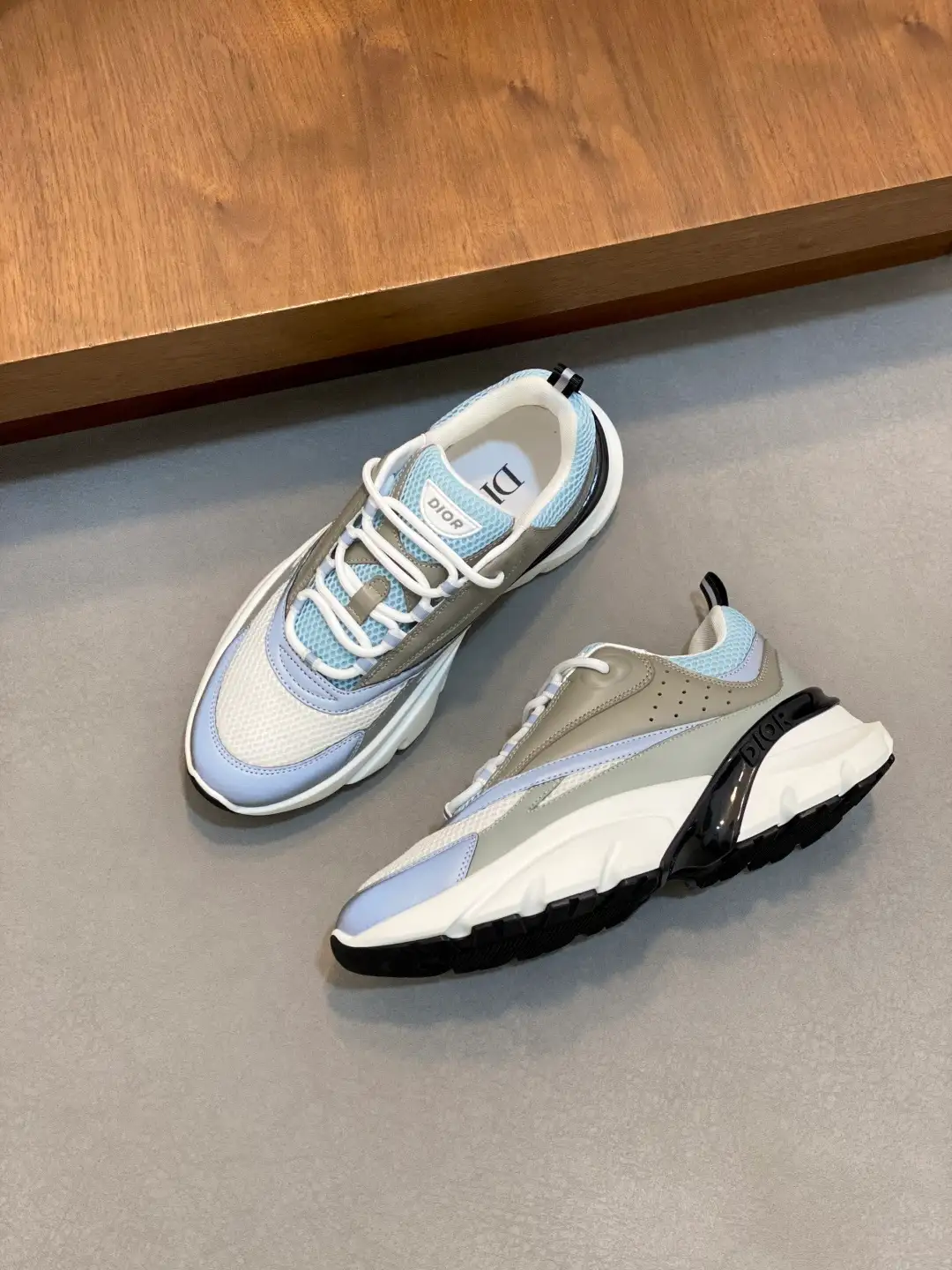 Dior B22 - Image 8