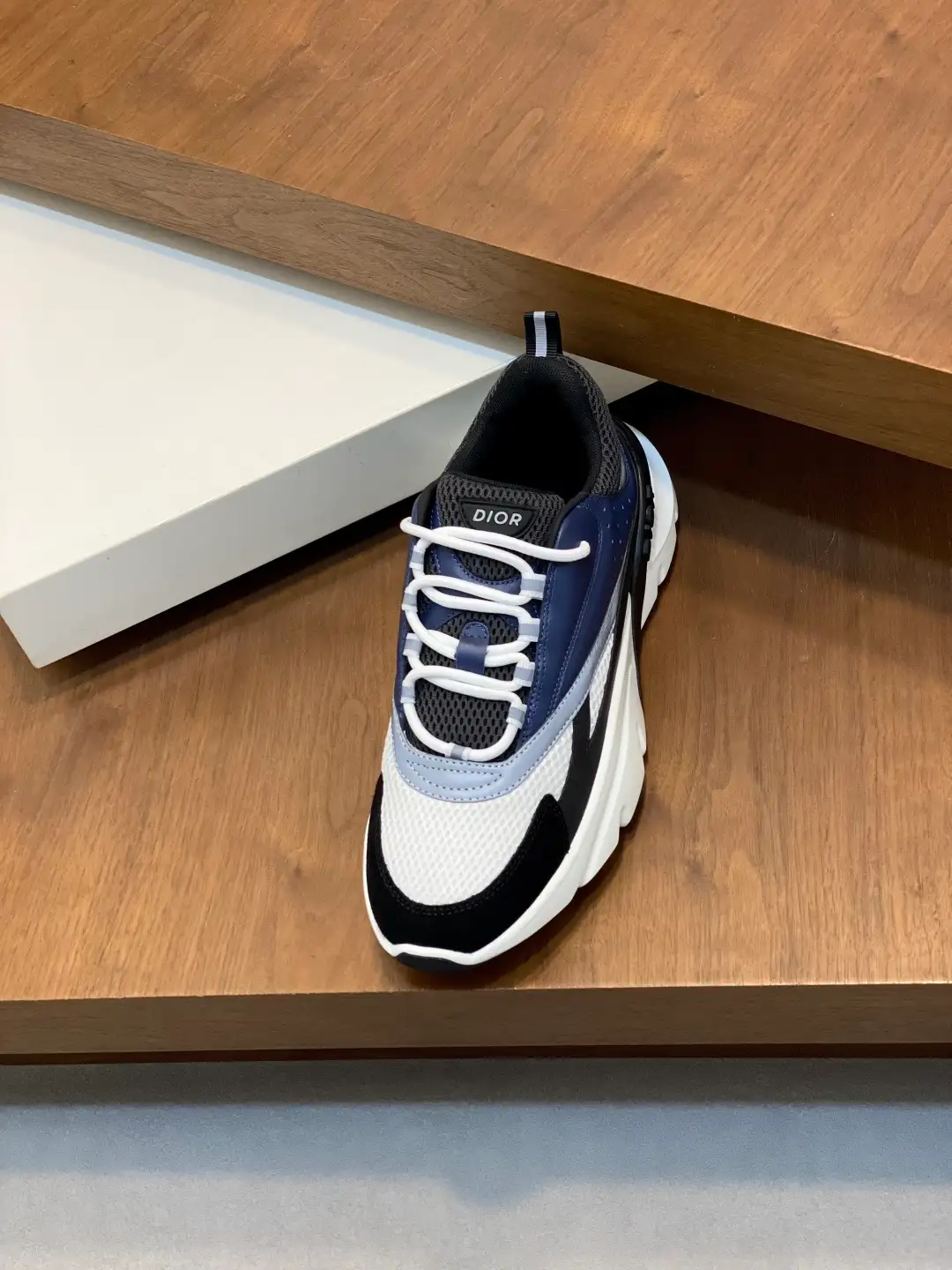 Dior B22 - Image 5