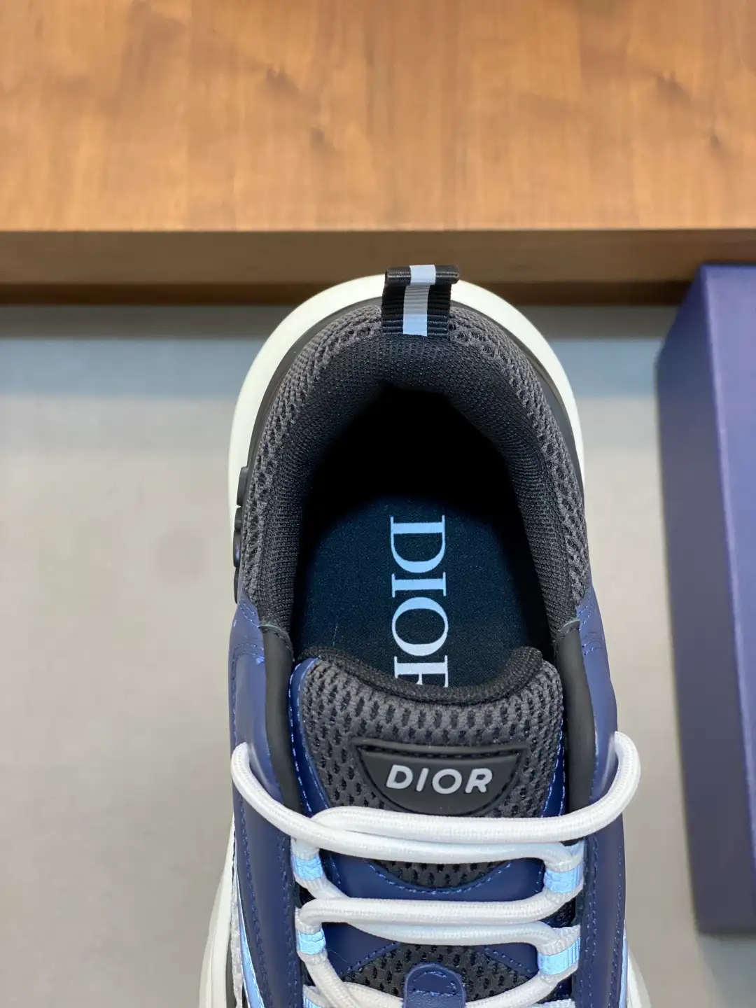 Dior B22 - Image 7