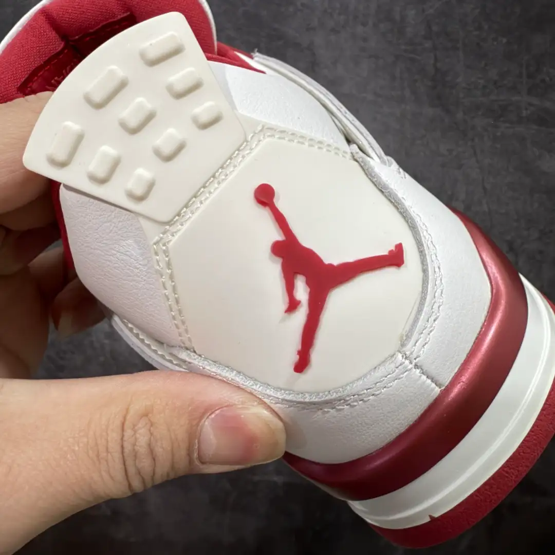 Air Jordan - Image 2