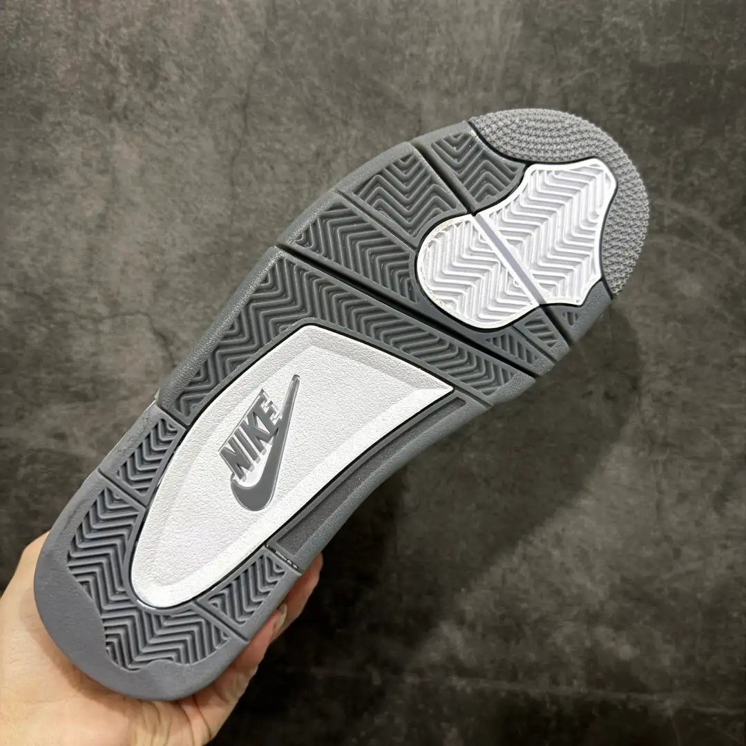 Air Jordan - Image 9