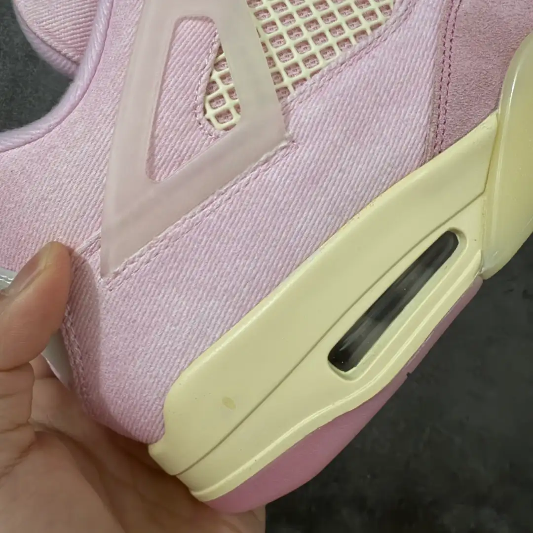 Air Jordan - Image 3