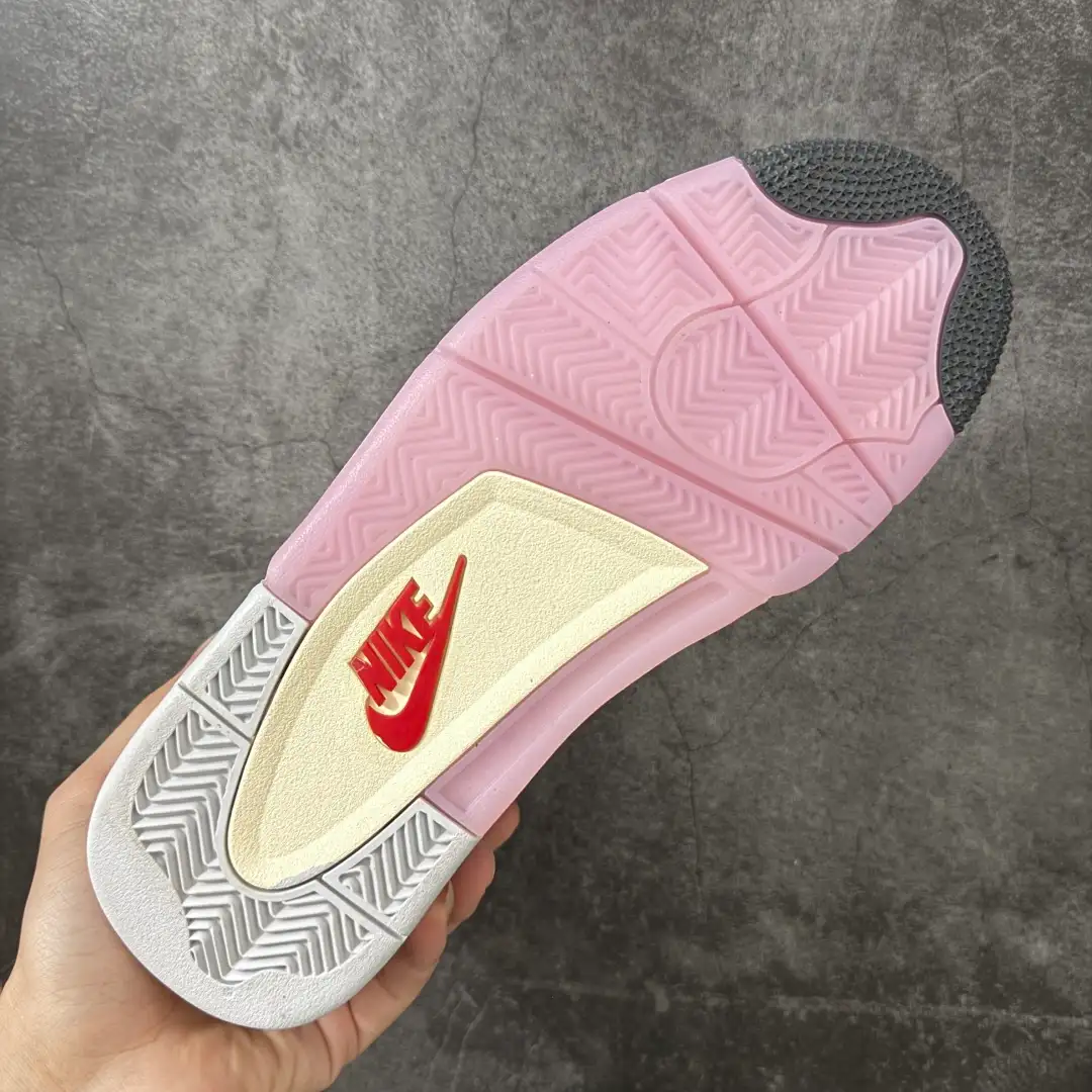 Air Jordan 4 “Comic” Sneakers - Image 9