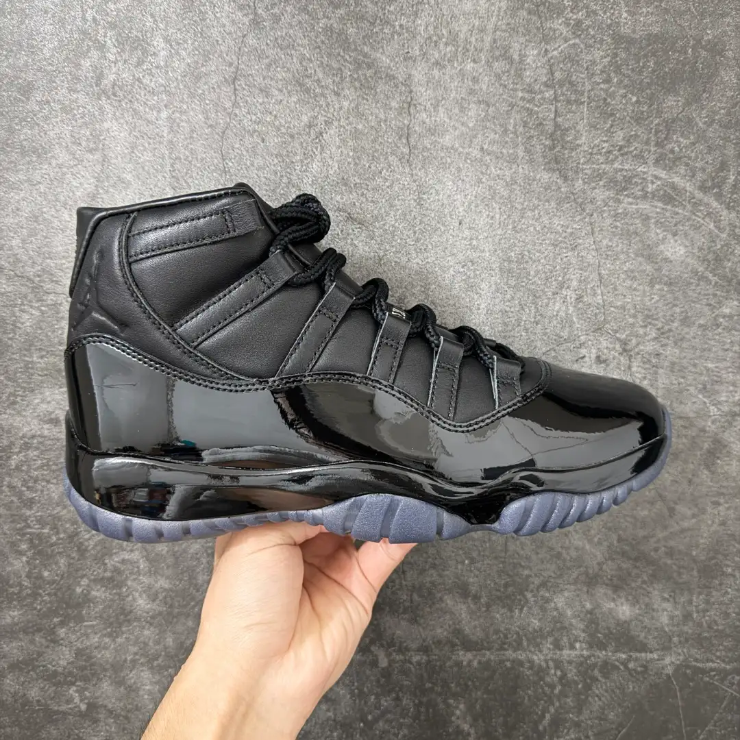 Air Jordan 11 - Image 1