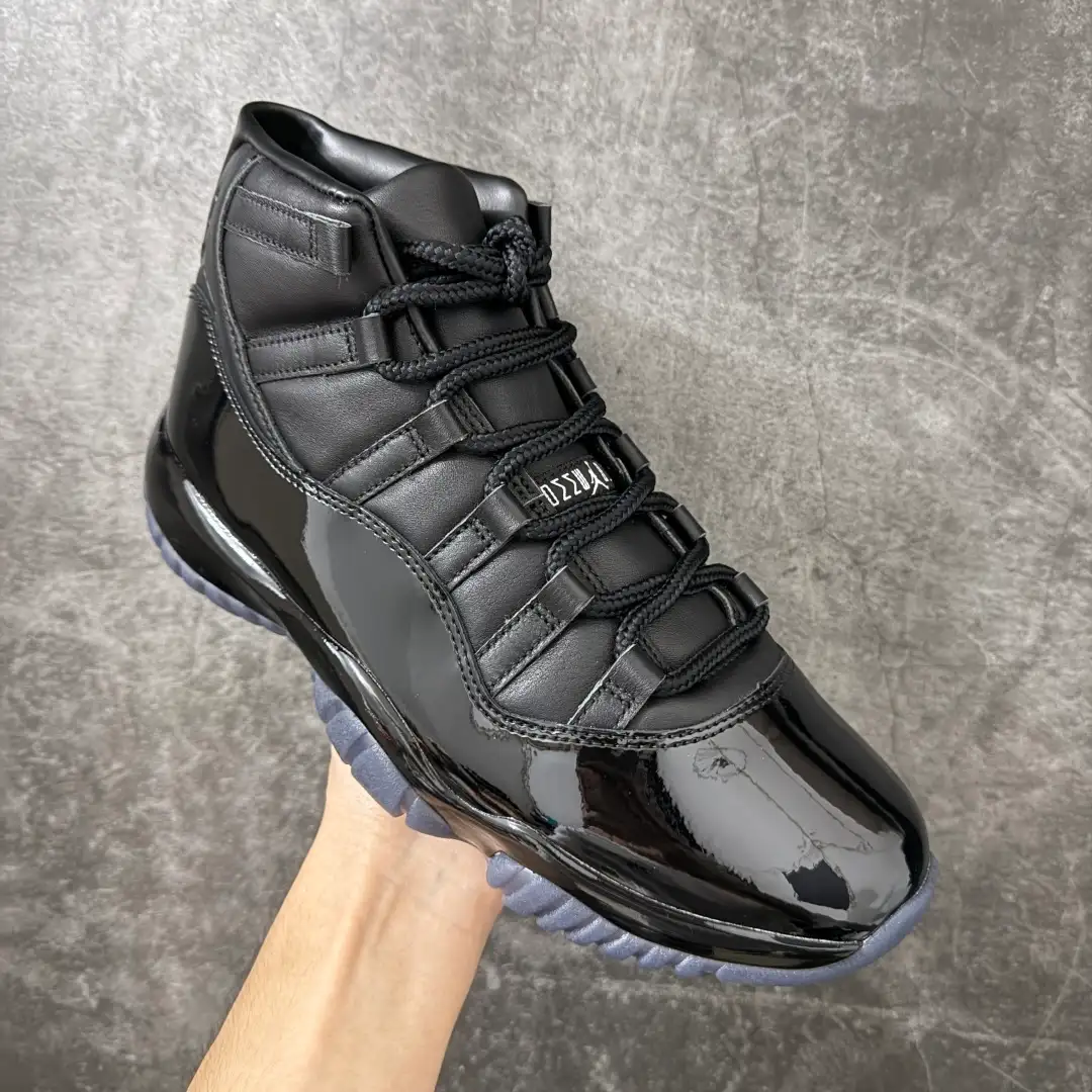 Air Jordan 11 - Image 6