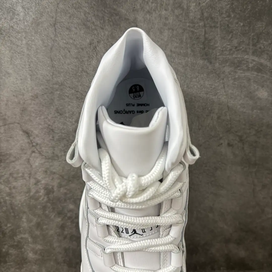 Air Jordan 11 - Image 7