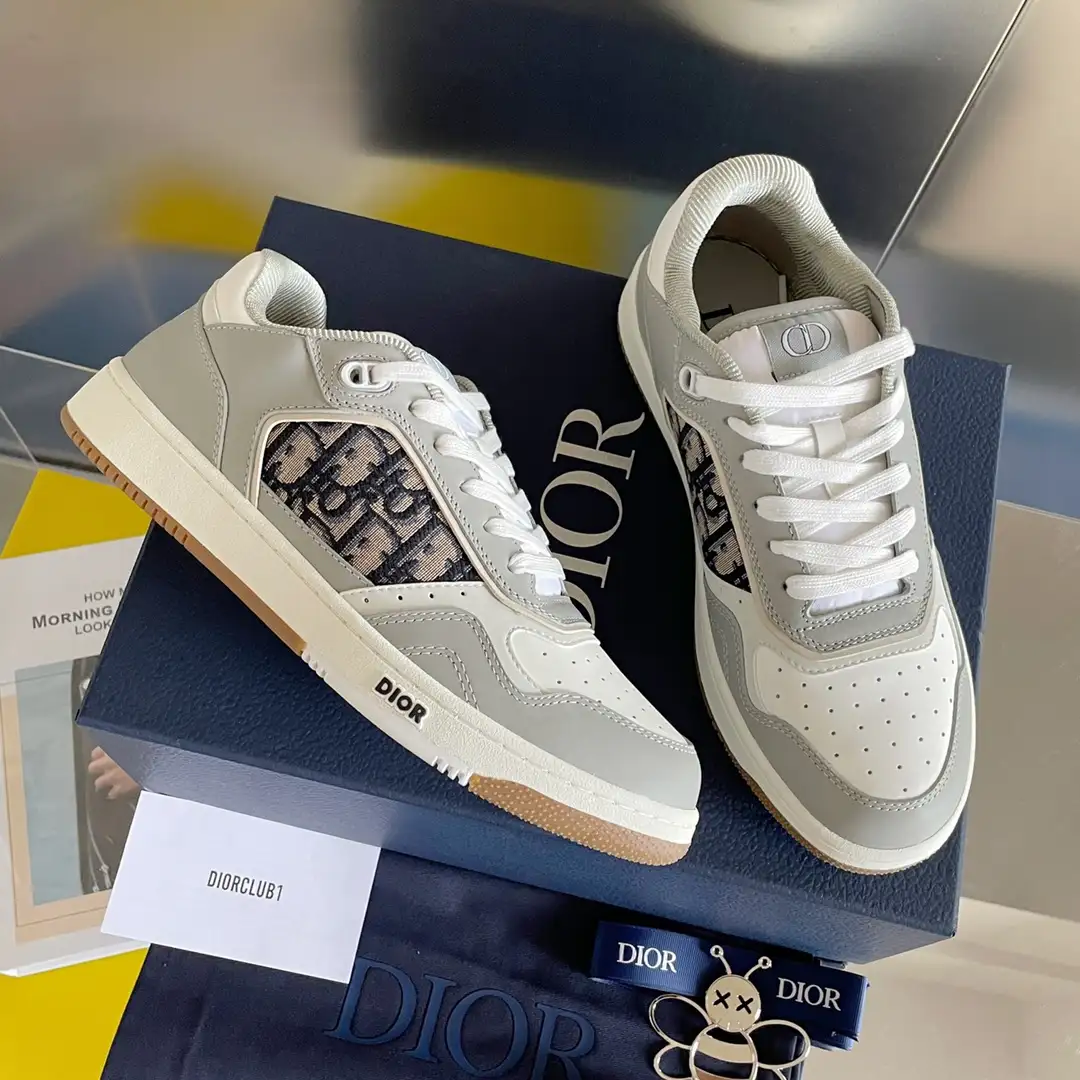 Dior B27 - Image 1