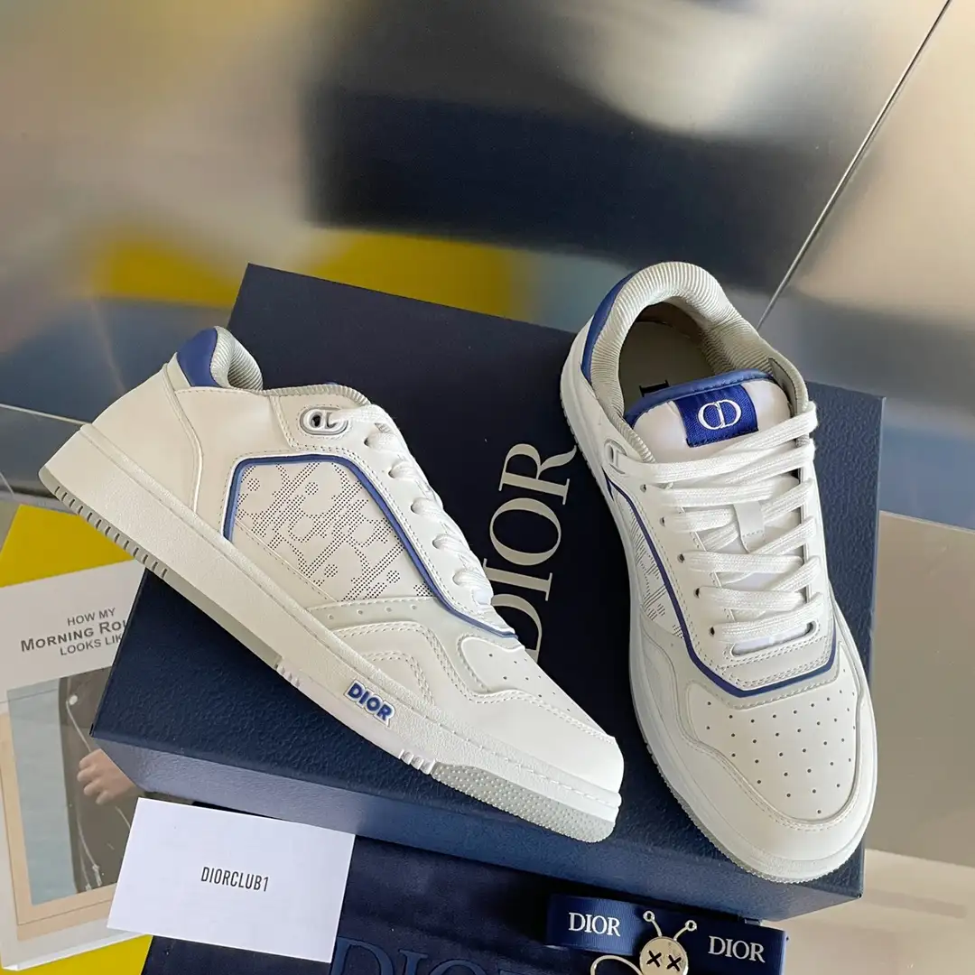 Dior B27 - Image 1