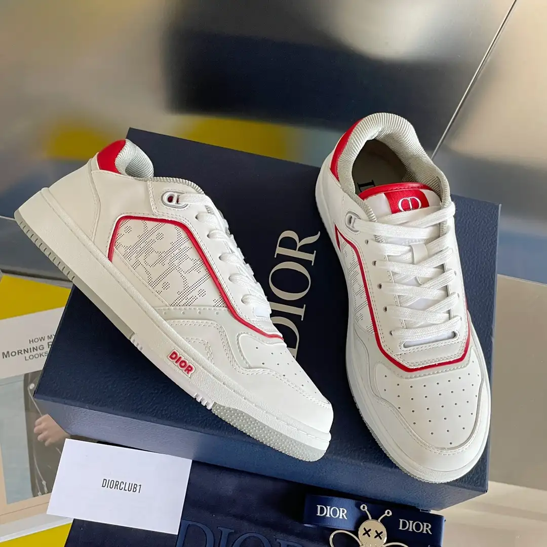 Dior B27 - Image 1