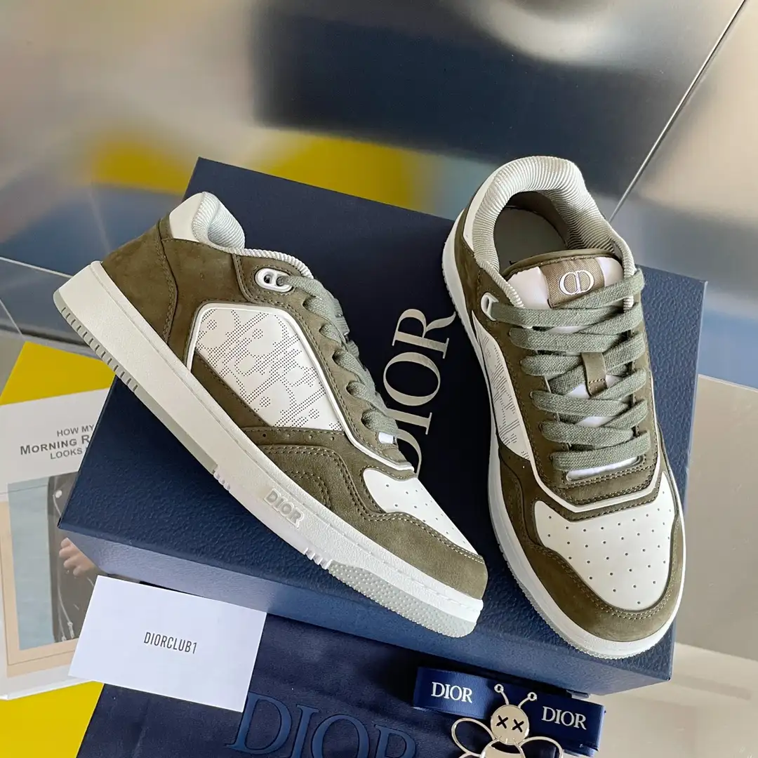 Dior B27 - Image 1