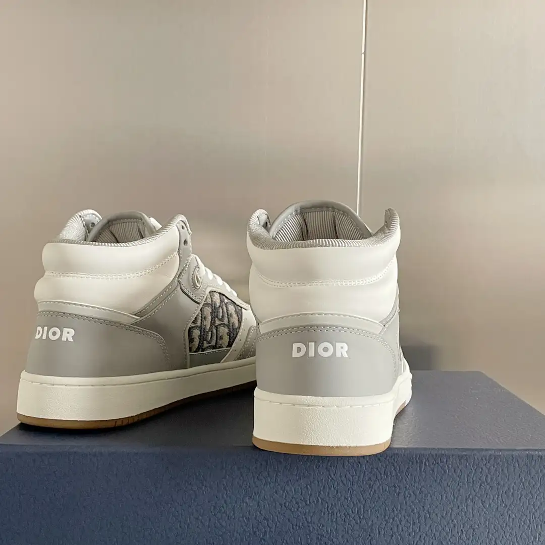 Dior B27 - Image 9