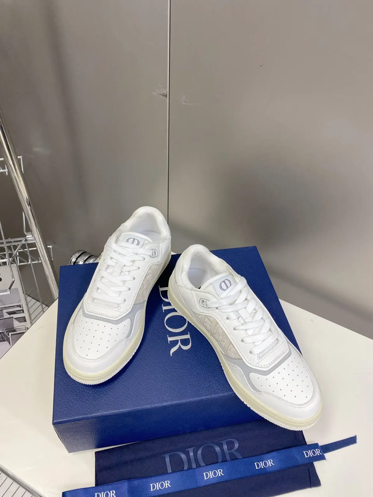 Dior B27 - Image 8