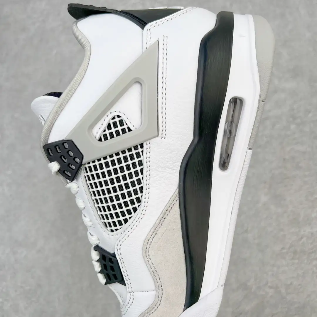 Air Jordan 4 - Image 6
