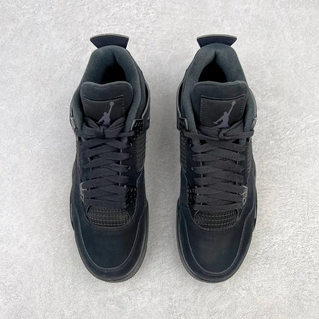 Air Jordan 4 - Image 2