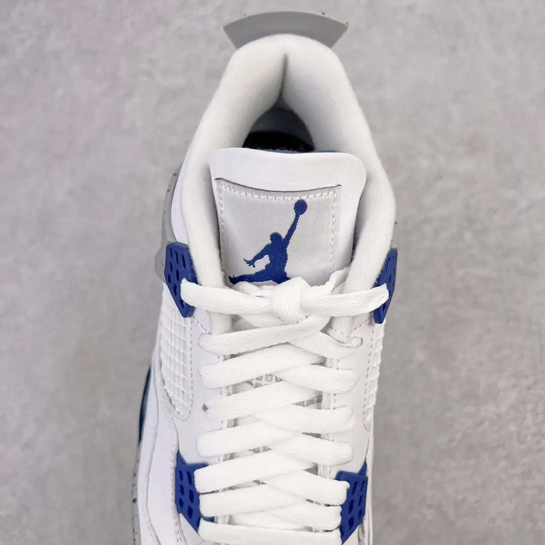 Air Jordan 4 - Image 7