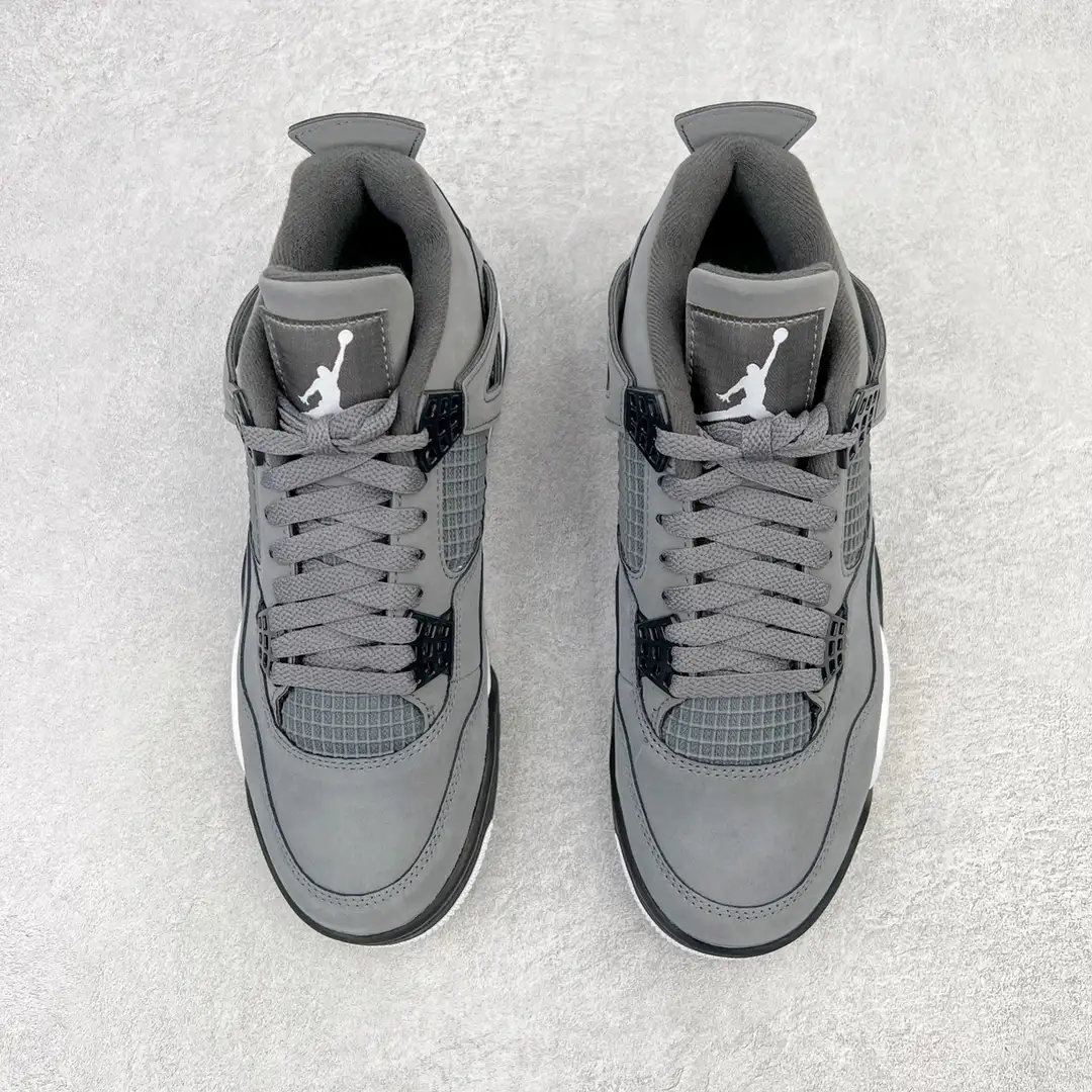 Air Jordan 4 - Image 2