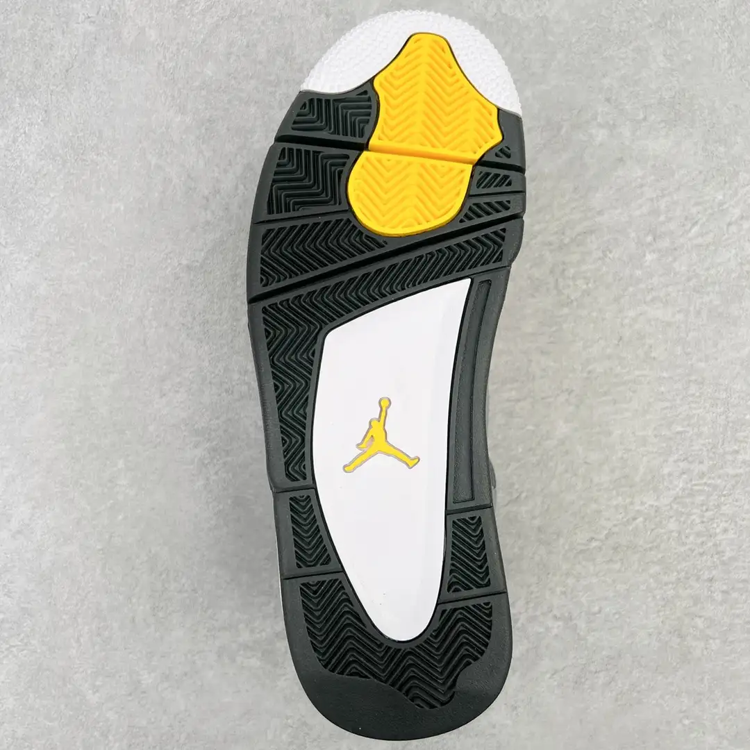 Air Jordan 4 - Image 8