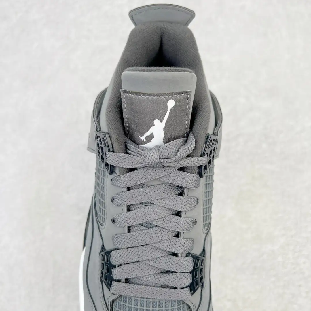Air Jordan 4 - Image 11