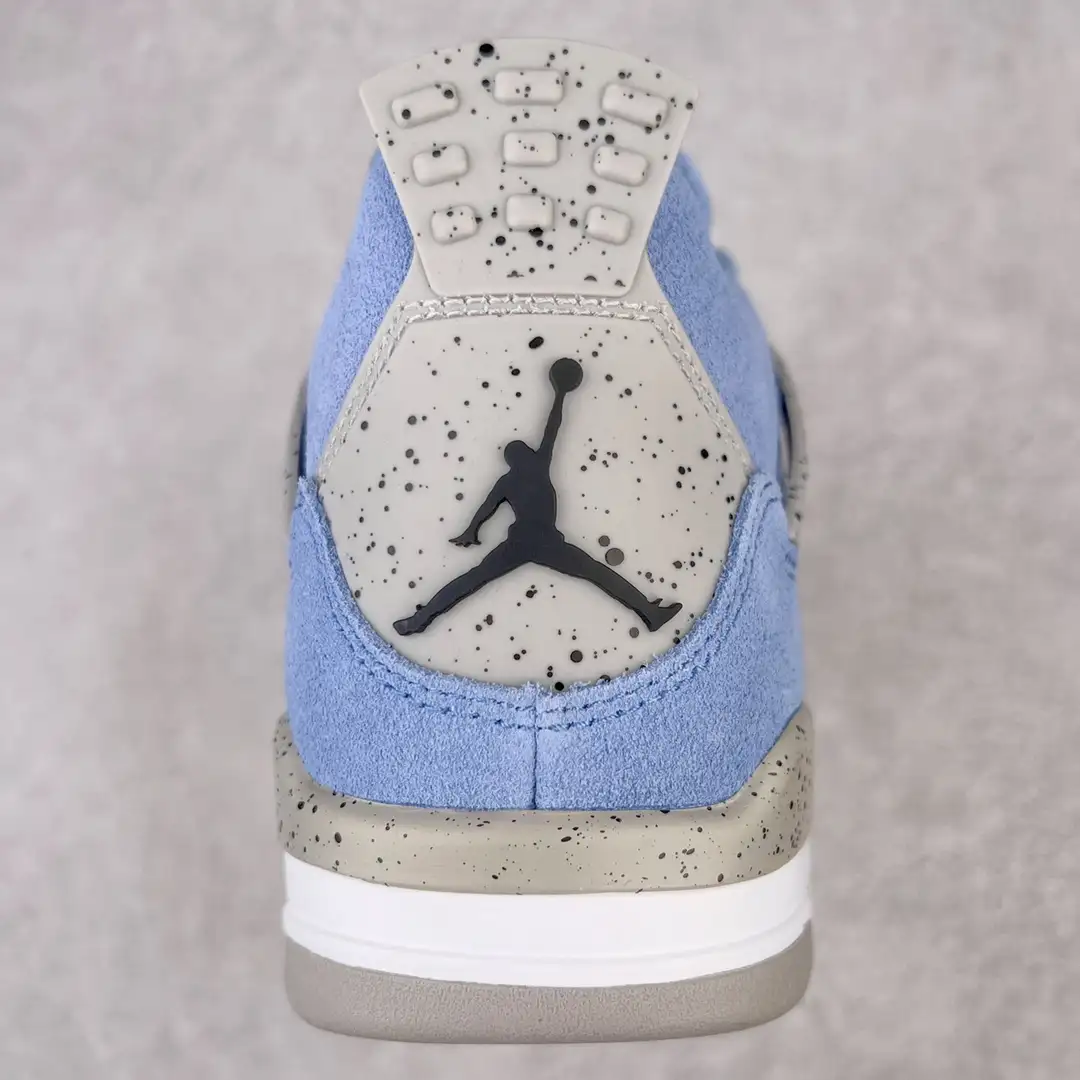 Air Jordan 4 - Image 4