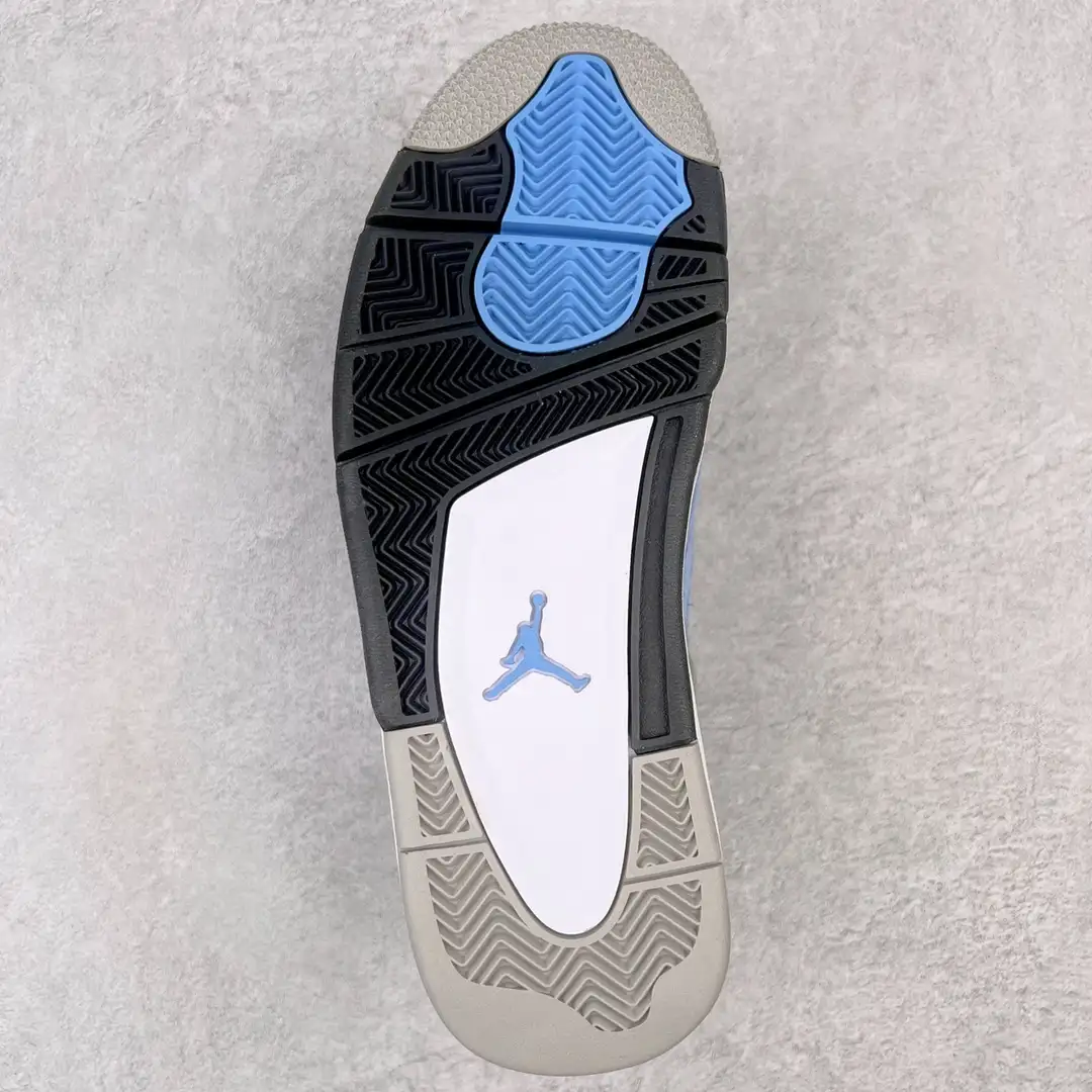 Air Jordan 4 - Image 3