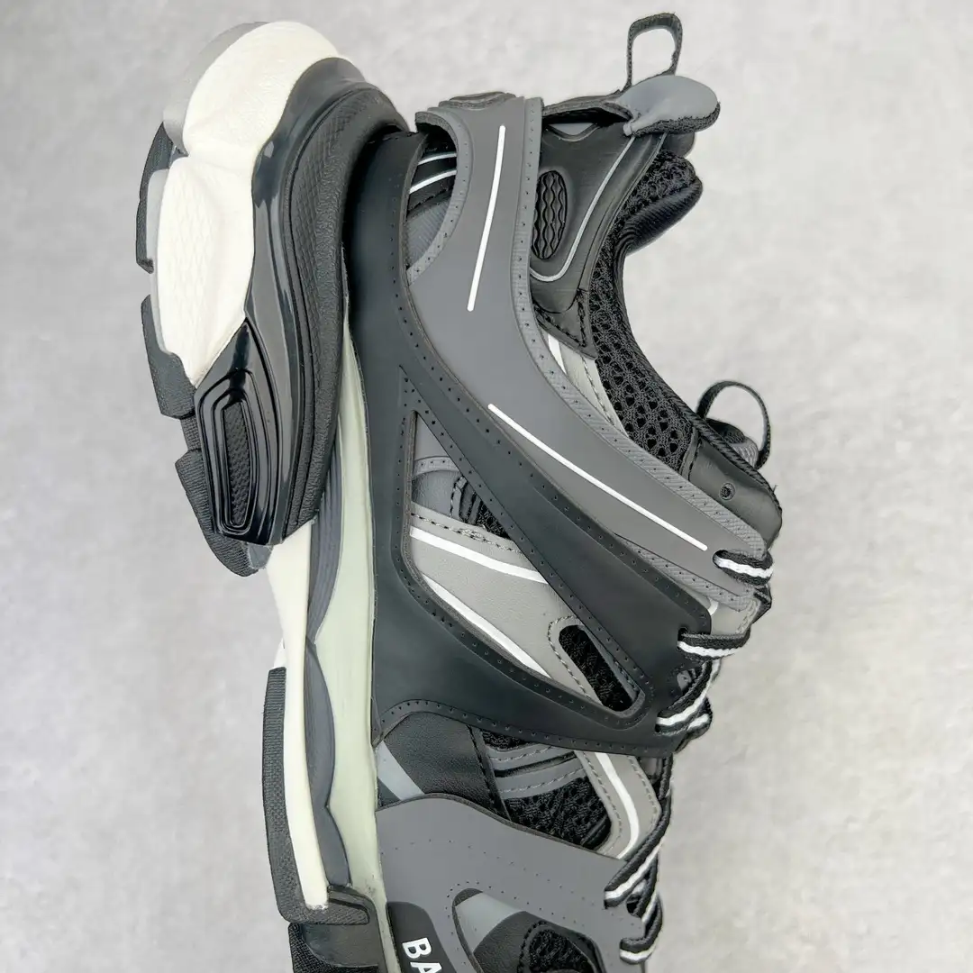Balenciaga Track Sneakers - Image 5