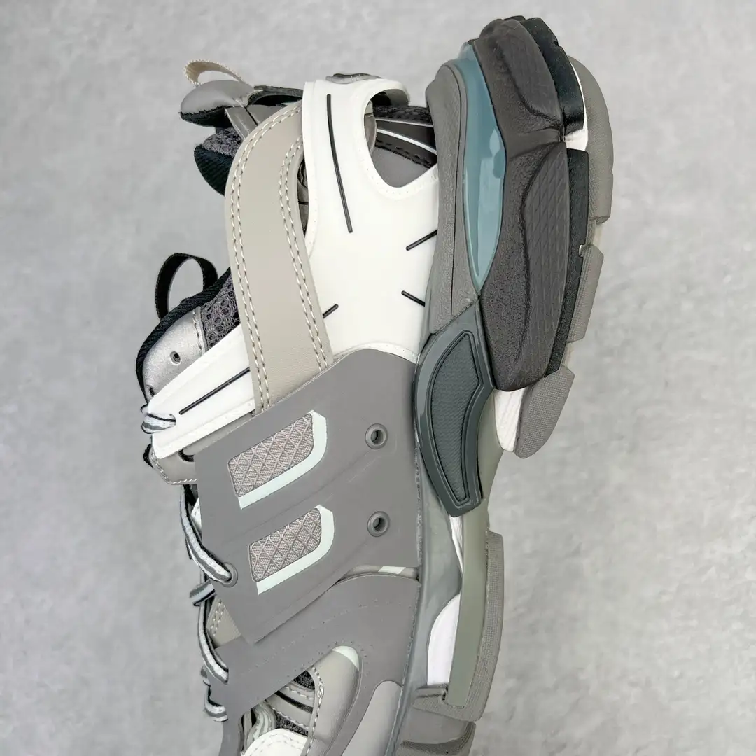 Balenciaga Track Sneakers - Image 9