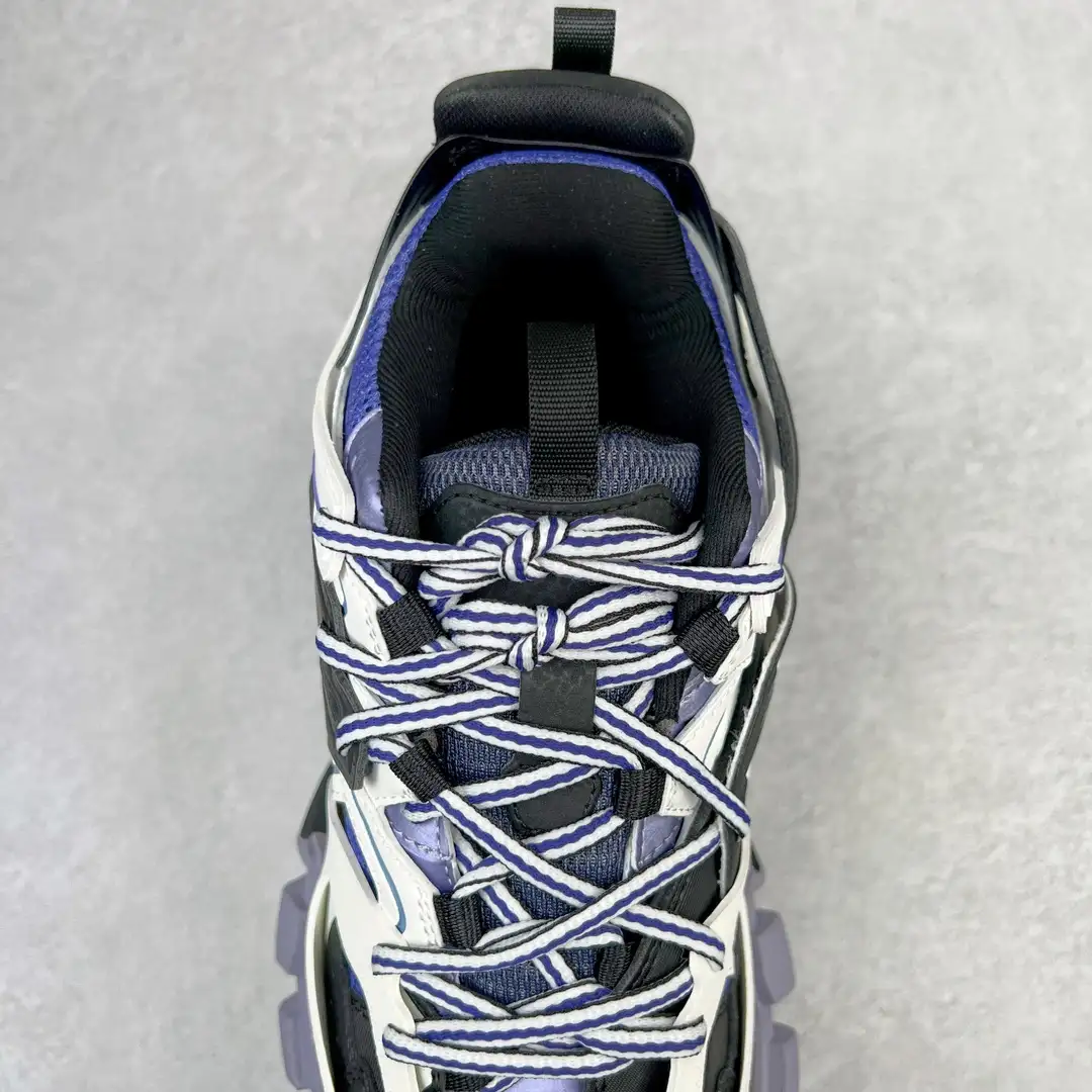 Balenciaga Track Sneakers - Image 9