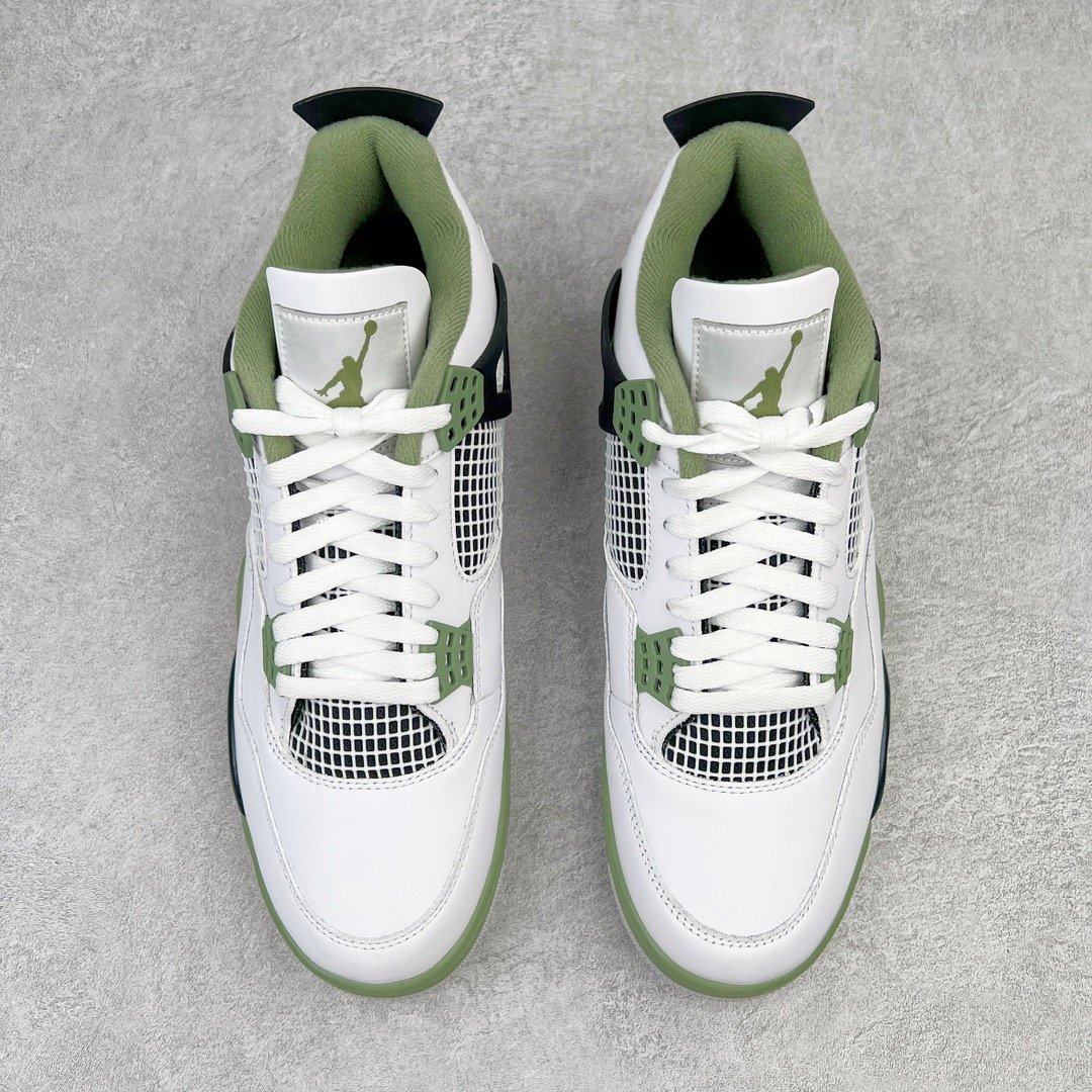 Air Jordan 4 - Image 2