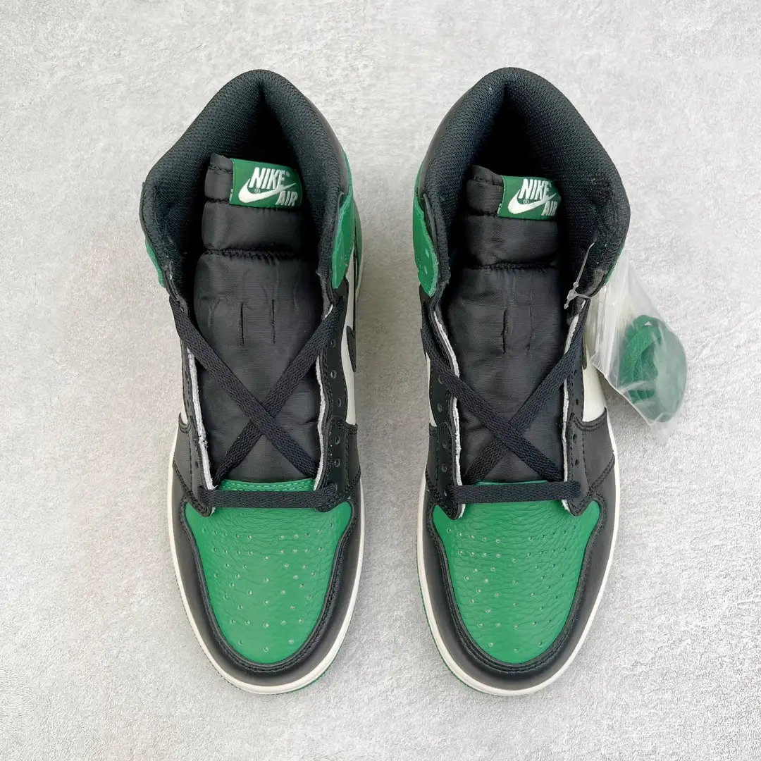 Air Jordan - Image 3