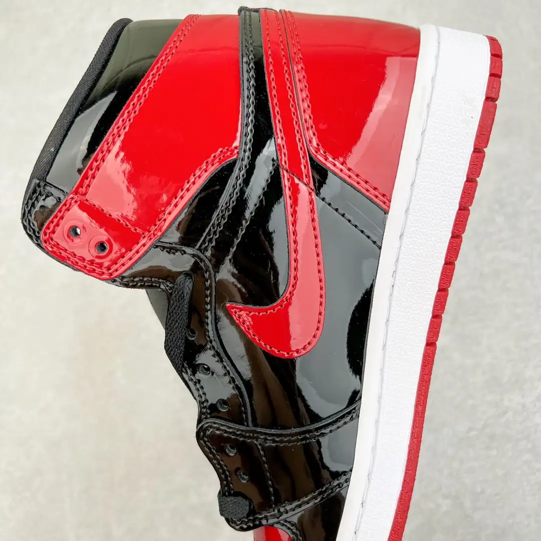 Air Jordan - Image 3