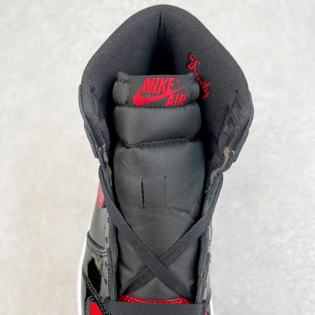Air Jordan - Image 9