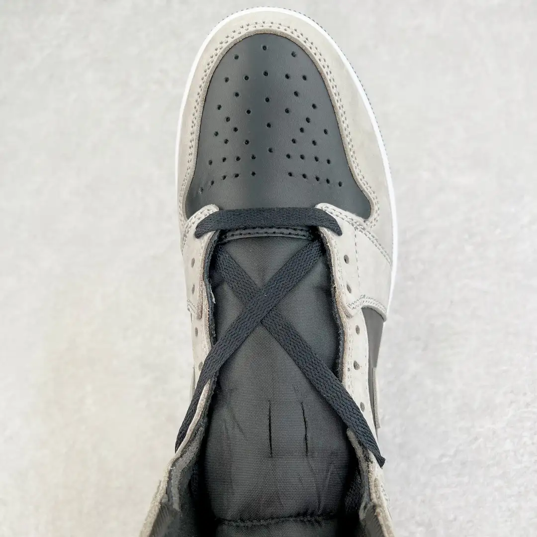 Air Jordan - Image 4