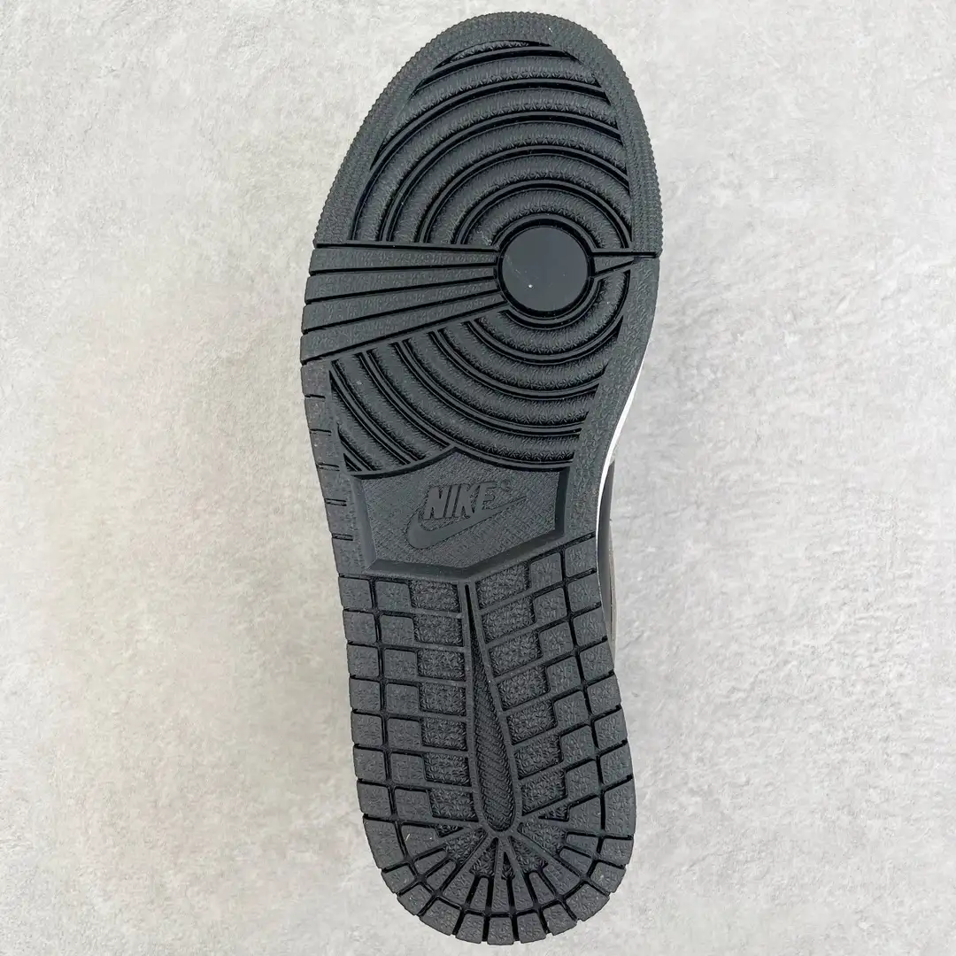 Air Jordan - Image 5