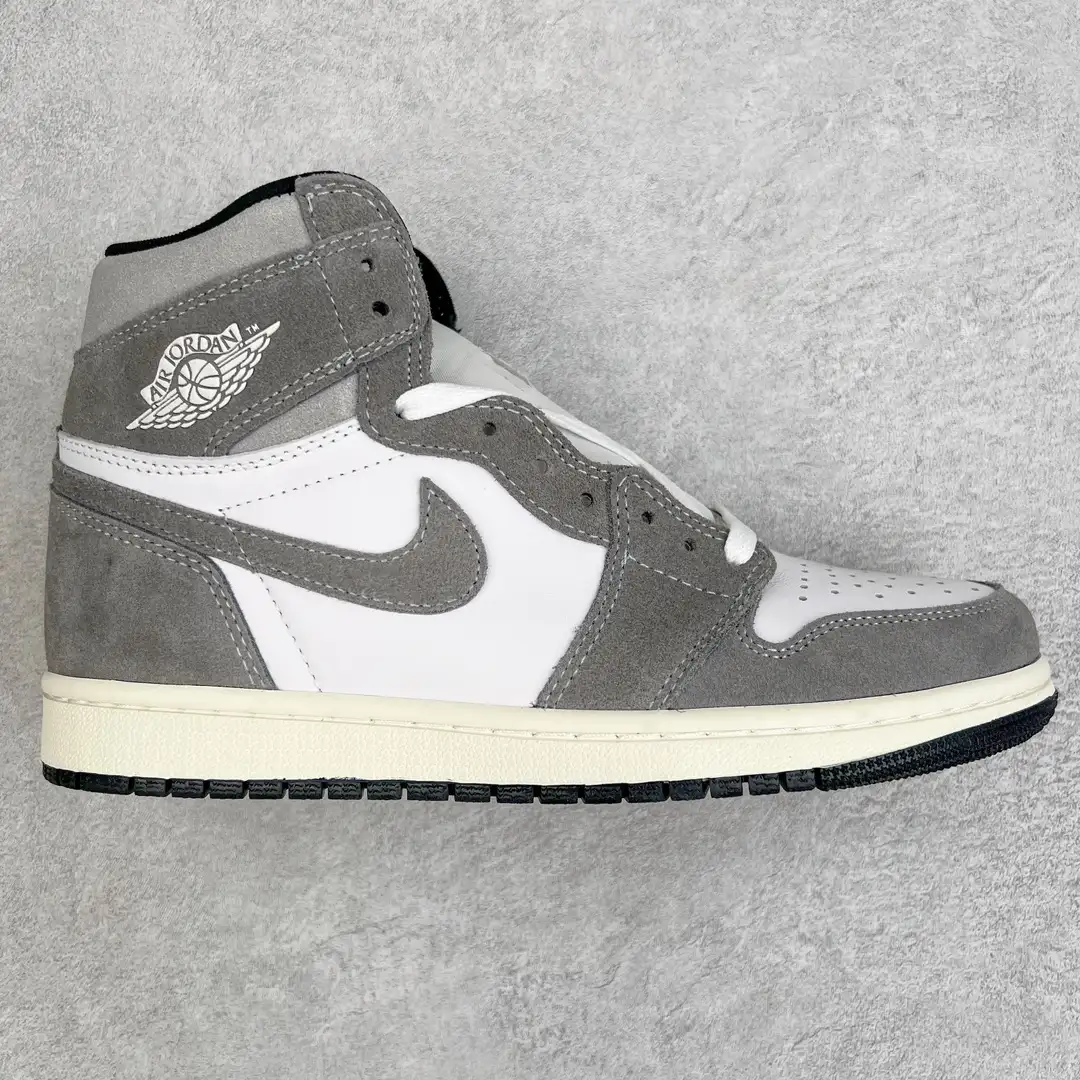 Air Jordan - Image 1