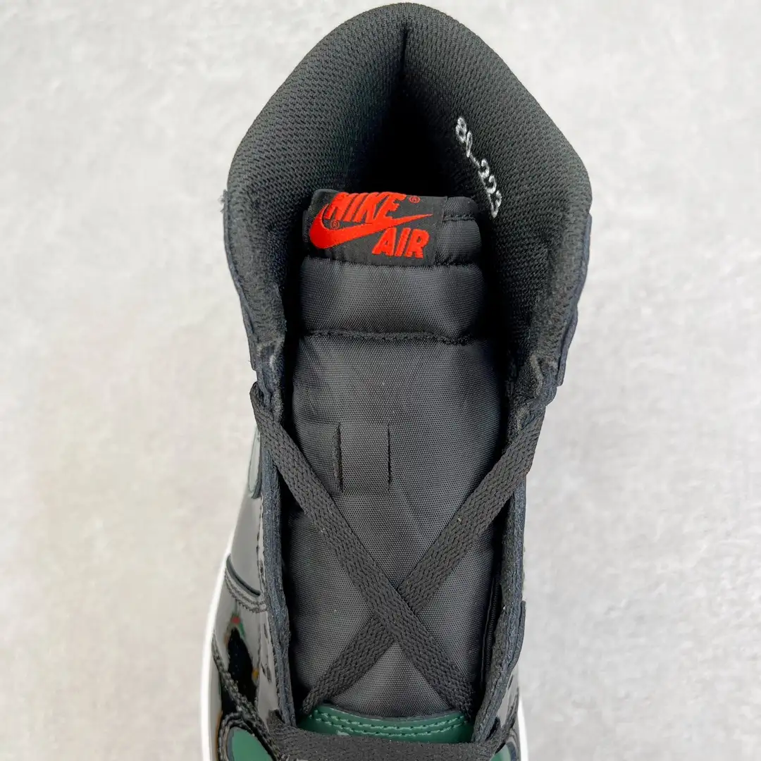 Air Jordan - Image 4