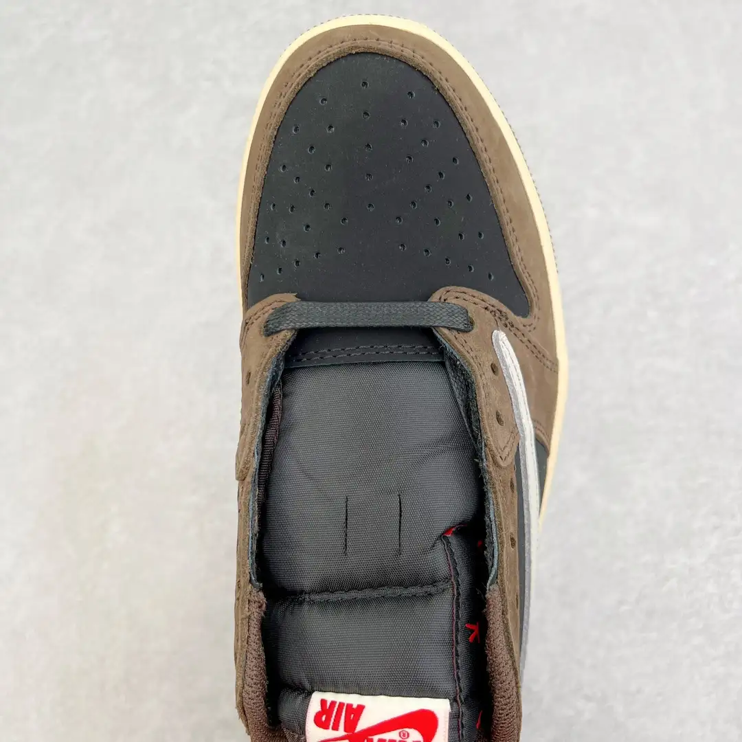 Air Jordan - Image 4