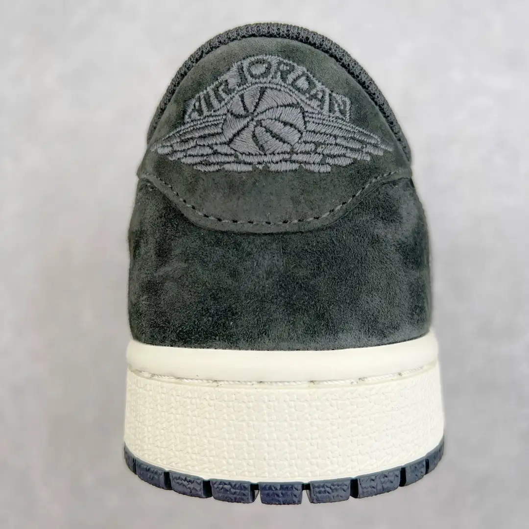 Air Jordan - Image 8