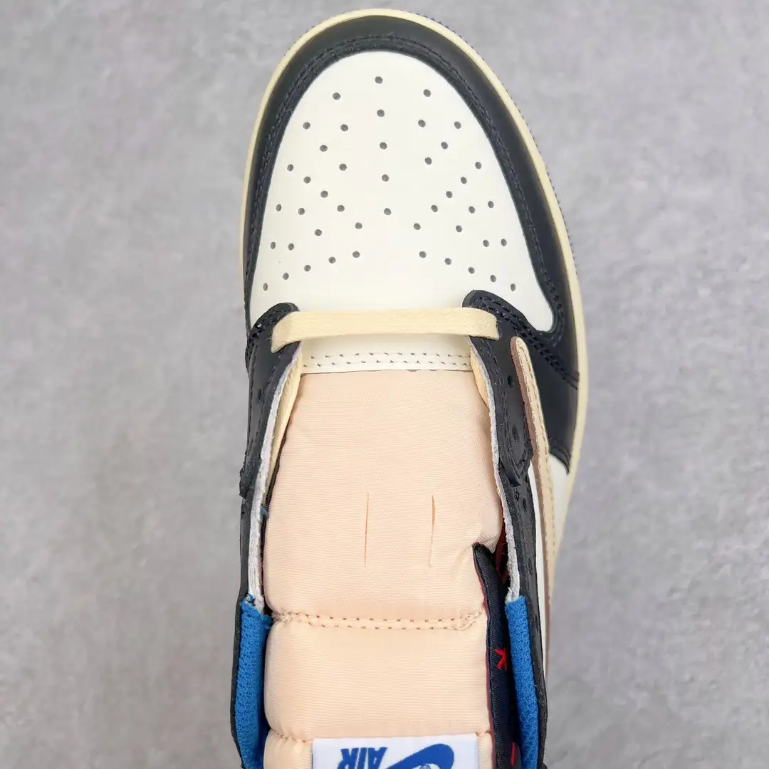 Air Jordan - Image 4