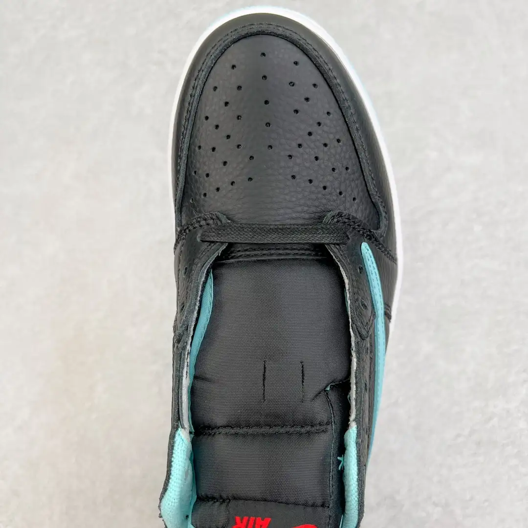 Air Jordan - Image 4