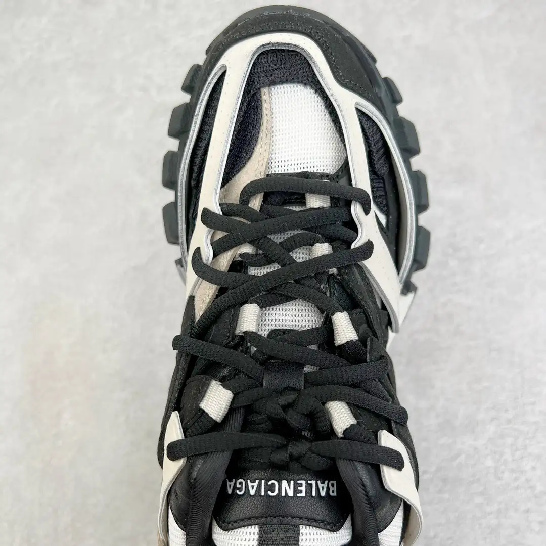 Balenciaga Track Sneakers - Image 5