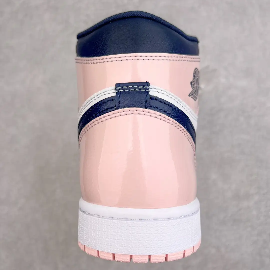 Air Jordan - Image 3