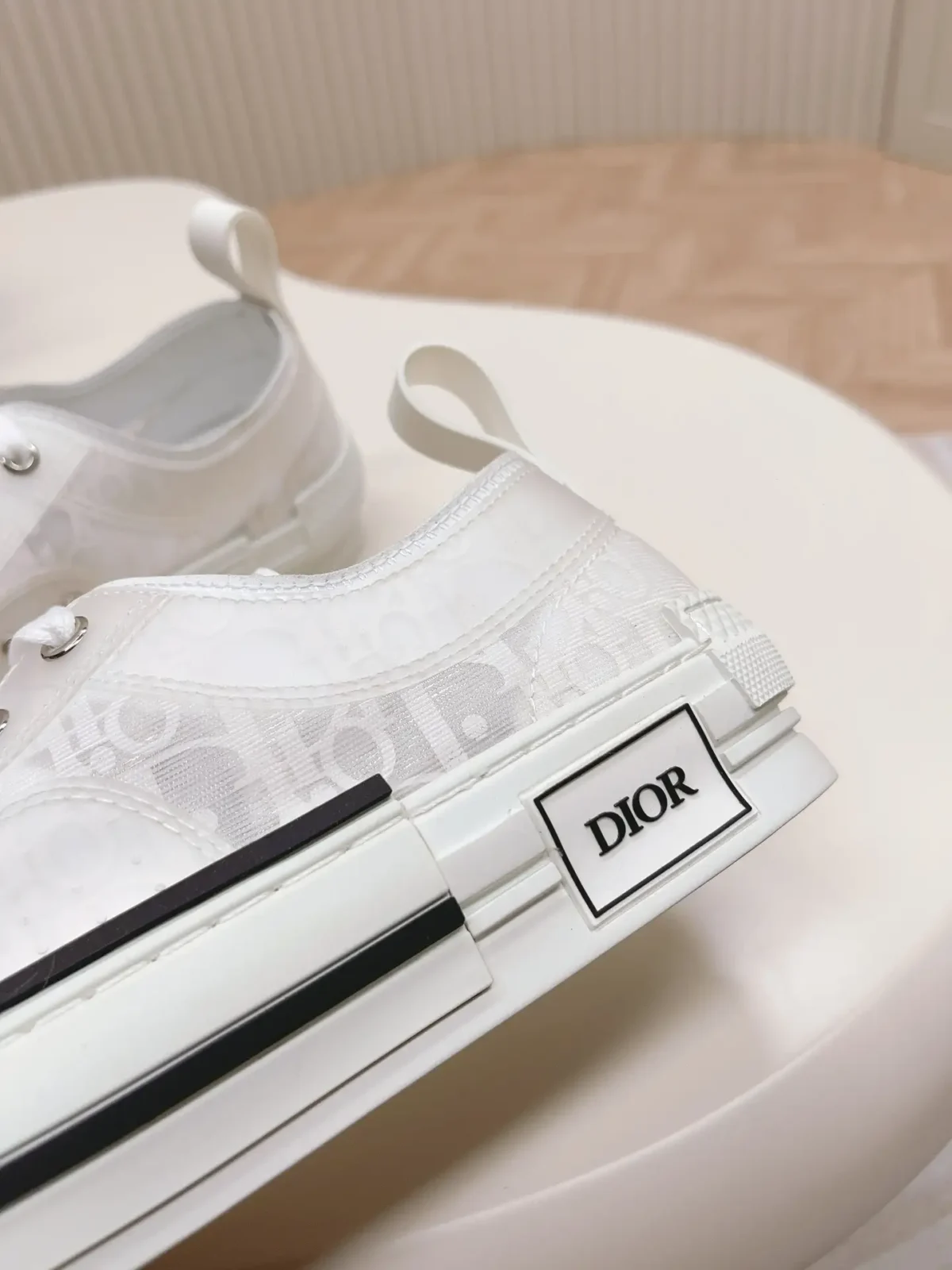 Dior B23 - Image 9