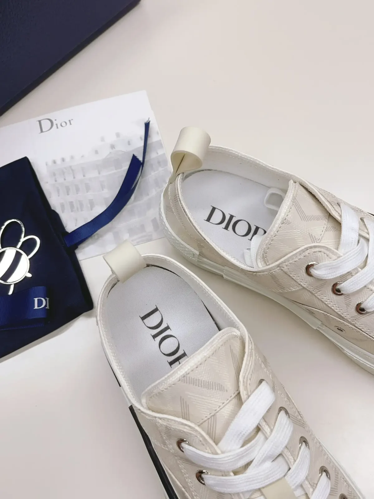 Dior B23 - Image 8