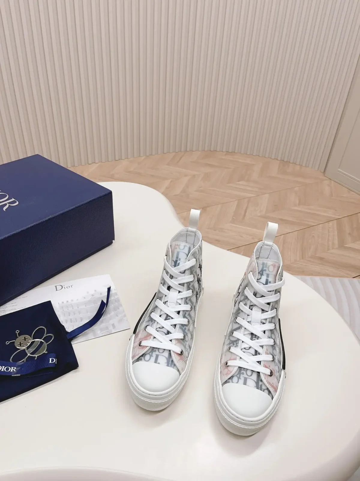 Dior B23 - Image 2