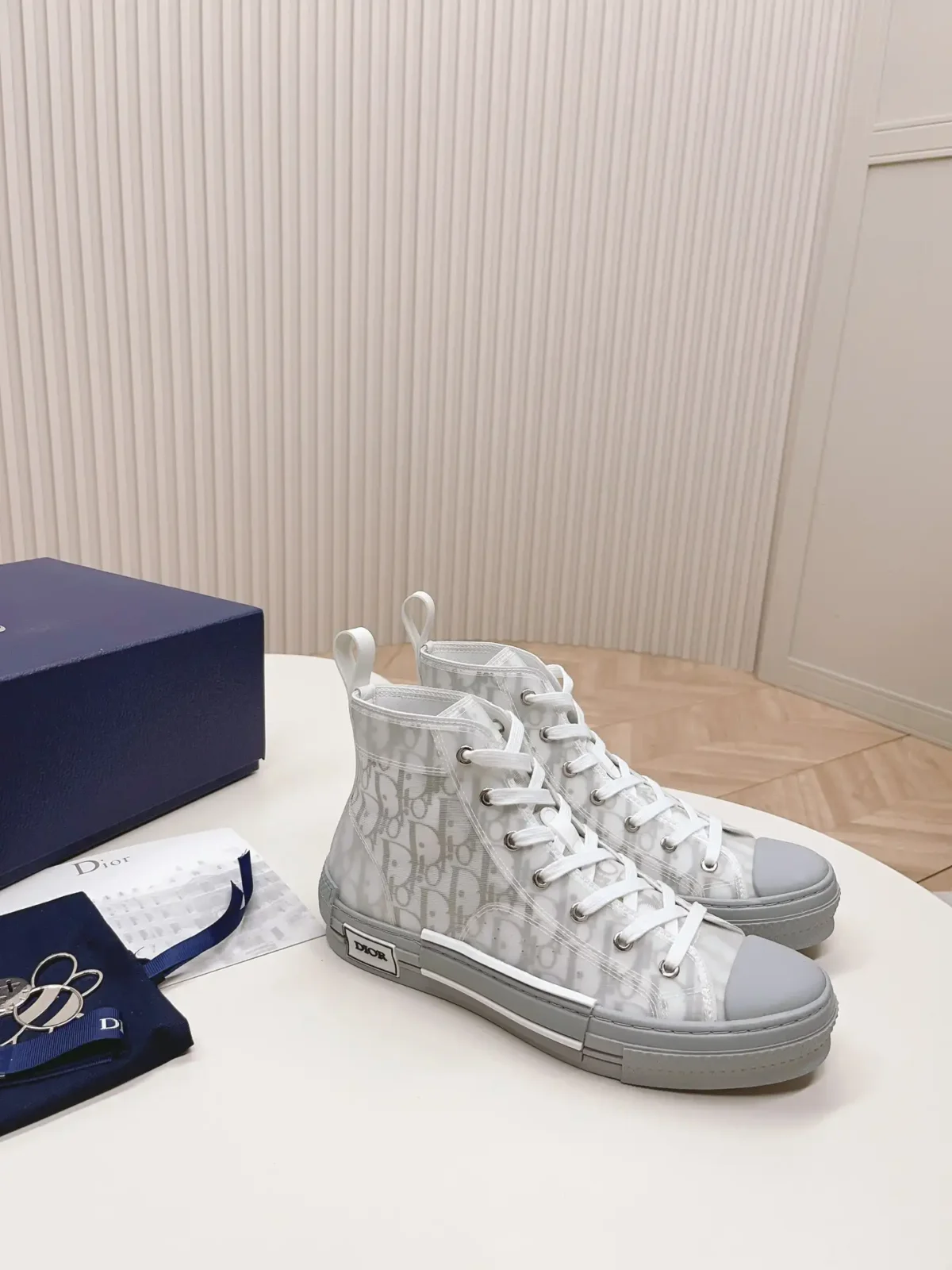 Dior B23 - Image 2