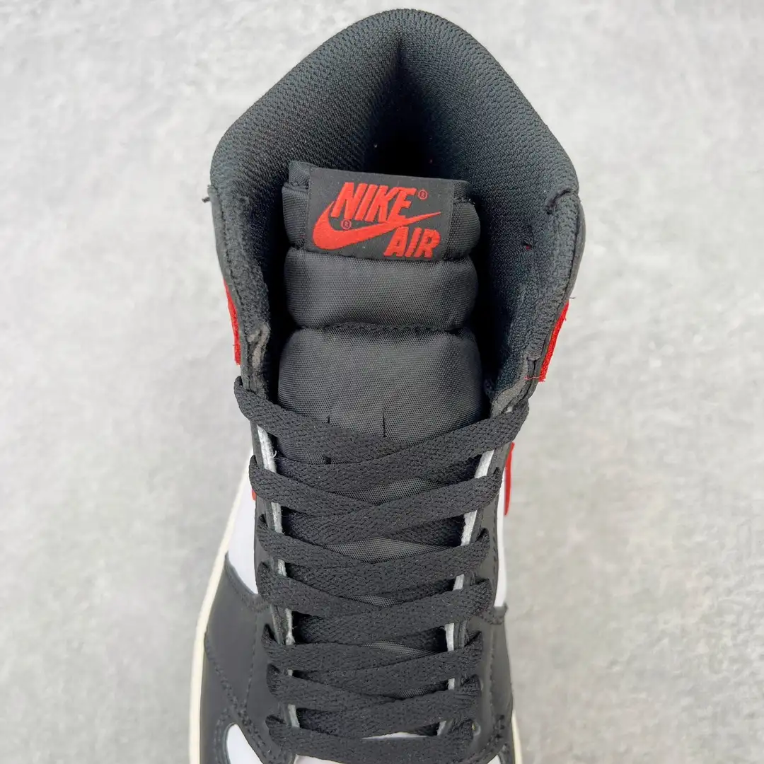 Air Jordan - Image 4