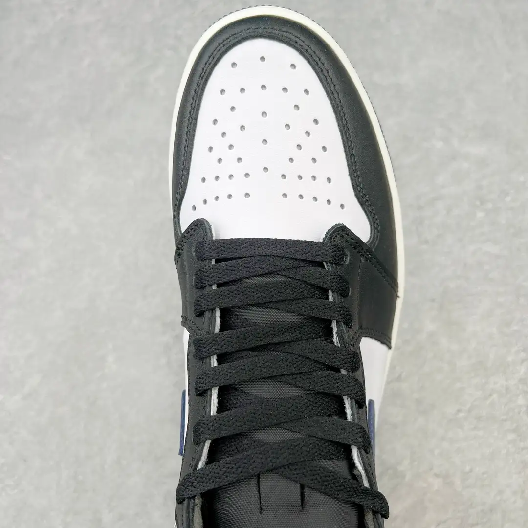 Air Jordan - Image 4