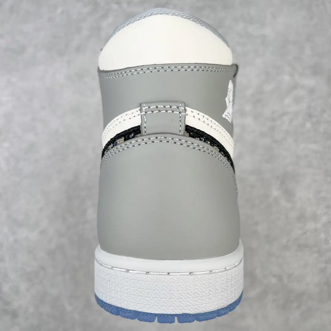 Air Jordan - Image 8